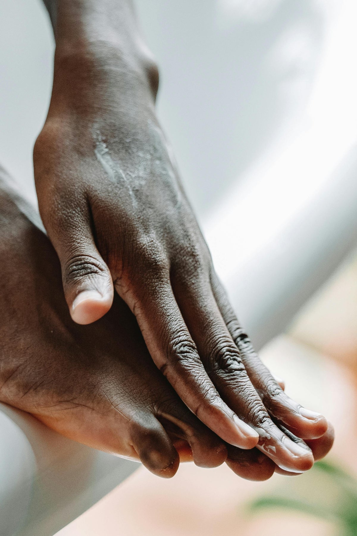 Mandelic Acid for Melanin-Rich Skin: Why Gentler Exfoliation Often Works Better